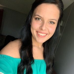 Meet your Posher, Haley